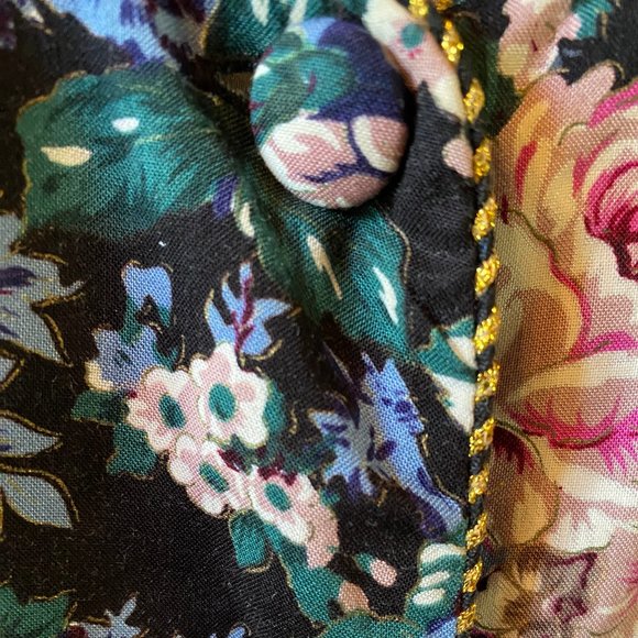 Vintage 80's English Granny Core Skirt Set by UNI Mondo - Picture 5 of 9